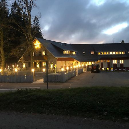 Waldhotel Auerhahn "Hochkopfhaus" ทอดท์เนา ภายนอก รูปภาพ